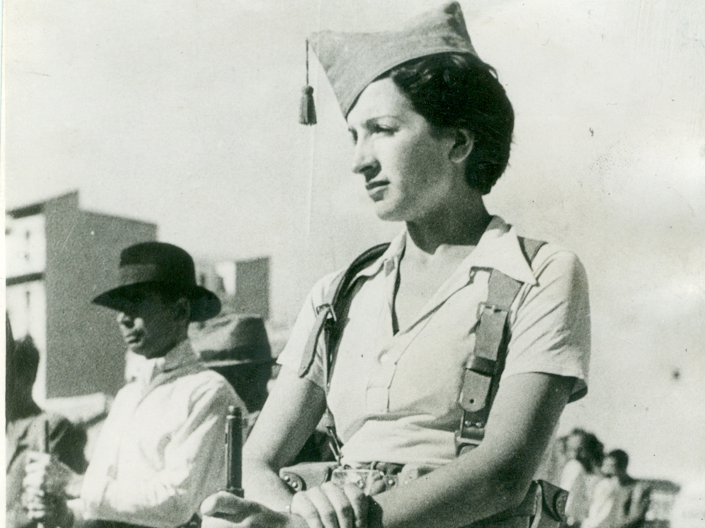 Spanyol milicistanőről készült press print, Toledo, 1936. augusztus